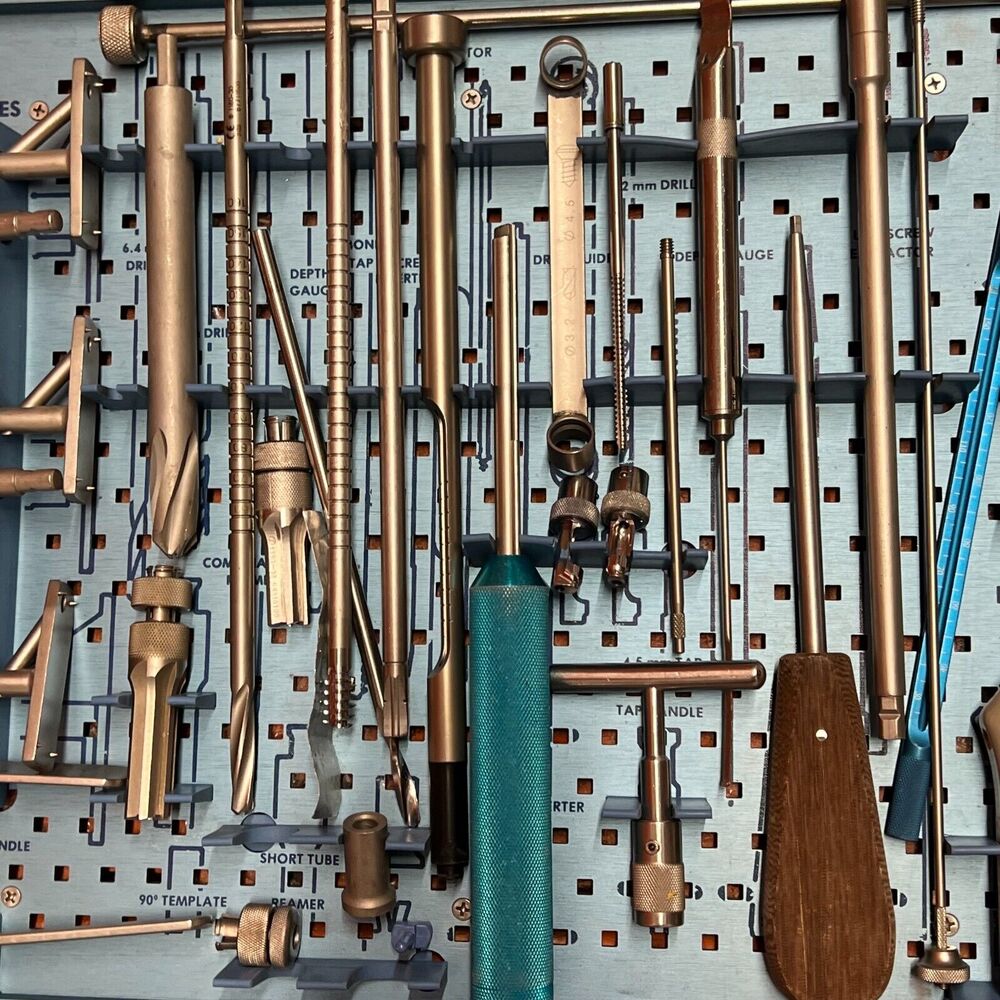 Zimmer Free-Lock Compression Hip Fixation System Instrumentation Set FOR PARTS - Picture 6 of 7